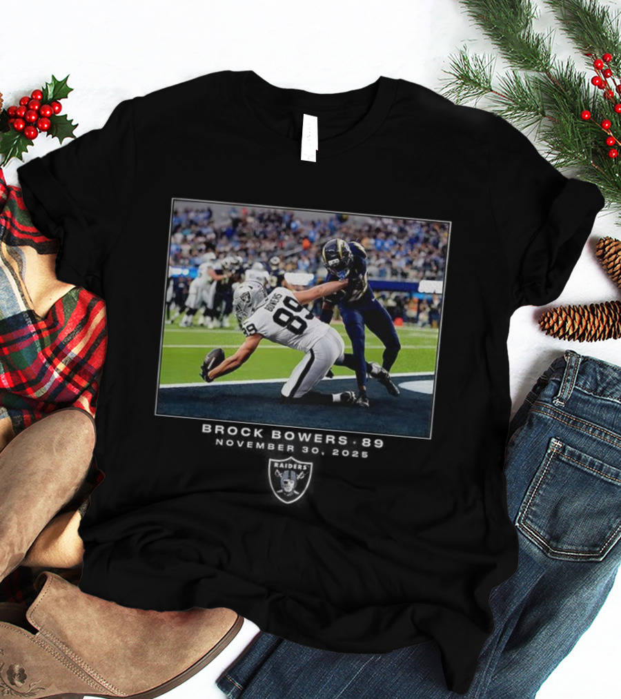 Brock Bowers Number 89 Las Vegas Raiders NFL December Moment T-Shirt