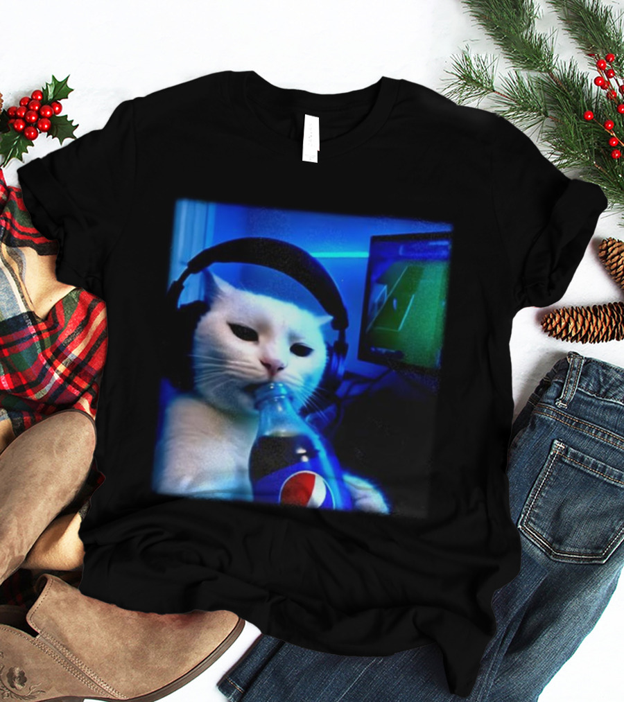 Cat Wearing Headphones Drinking Pepsi Gaming Meme T-Shirt