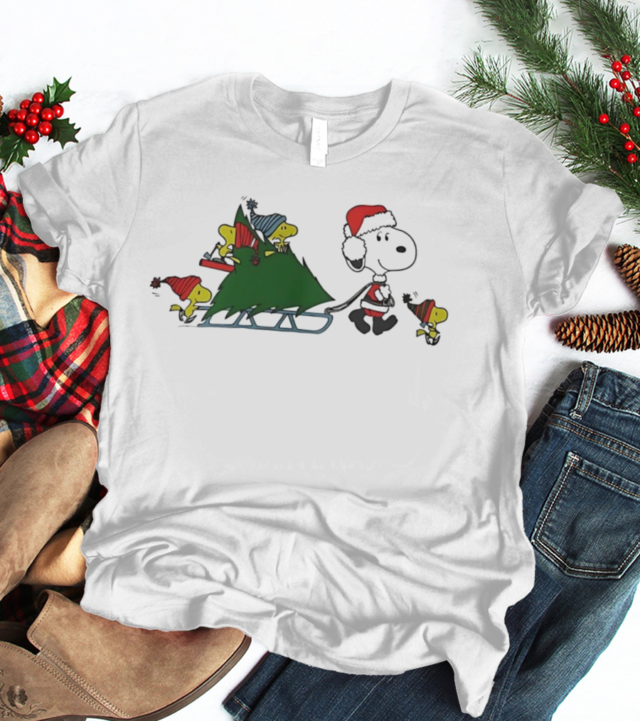 Snoopy Woodstock Christmas Tree Sled Winter Scene Cute T-Shirt