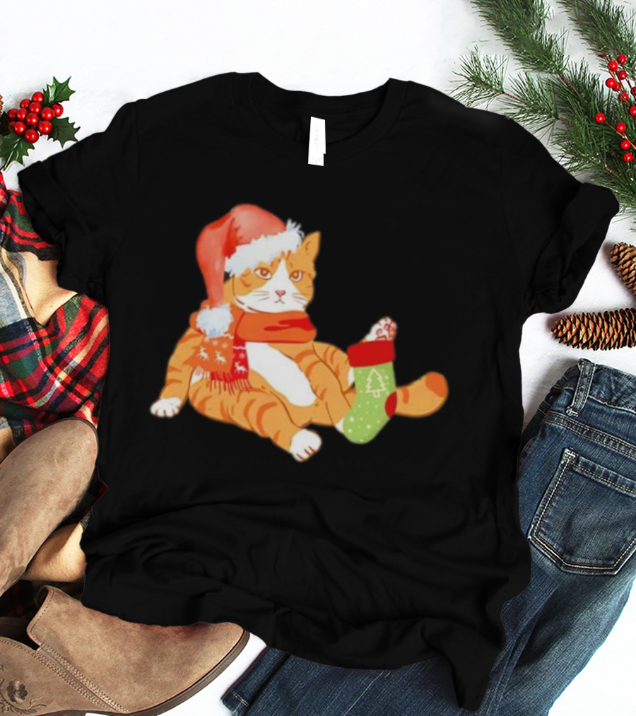 Cute Christmas Orange Cat Santa Hat Festive Stocking T-Shirt