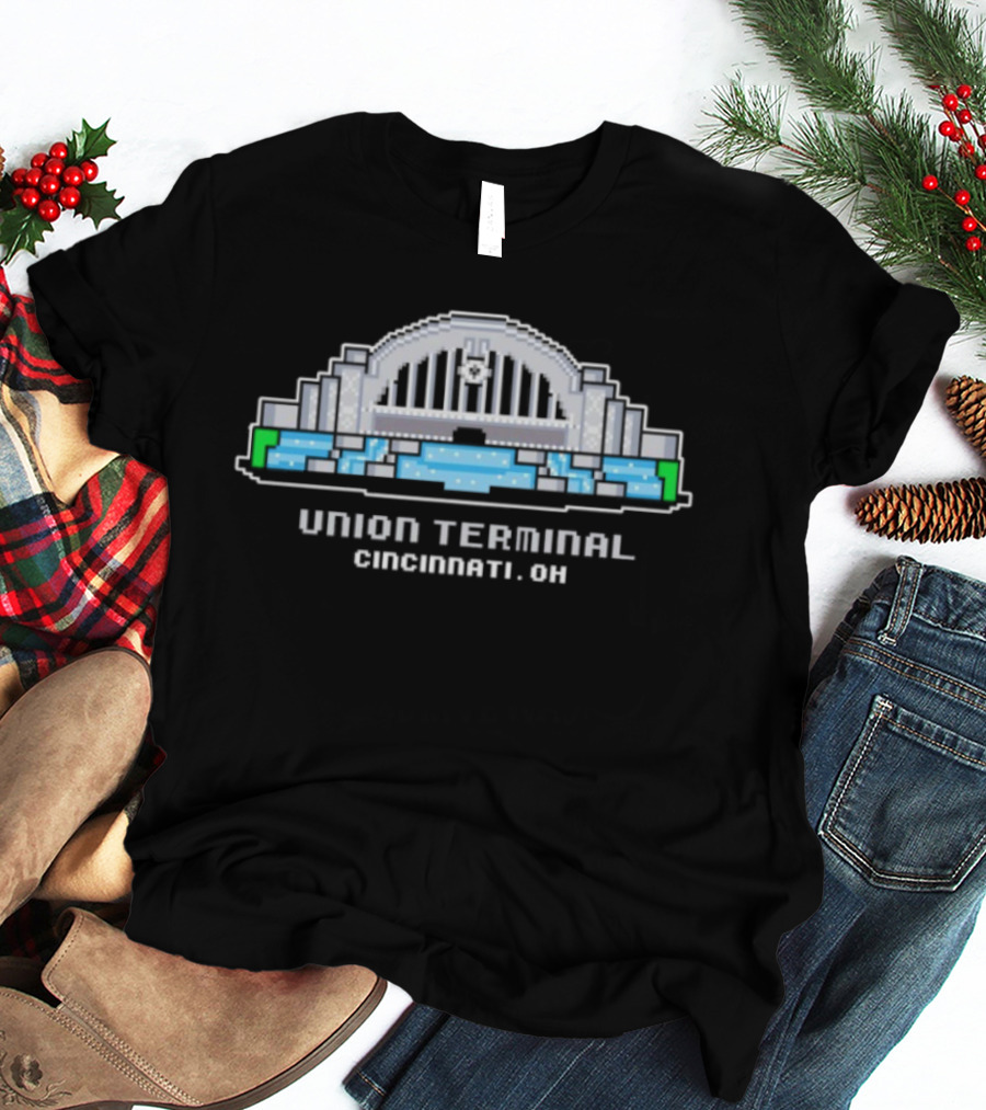 Union Terminal Cincinnati Ohio Pixel Art Architecture Icon T-Shirt