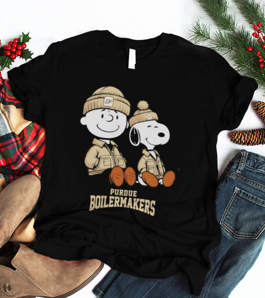 Purdue Boilermakers Snoopy Charlie Brown Peanuts Characters Vintage Style Collaboration T-Shirt