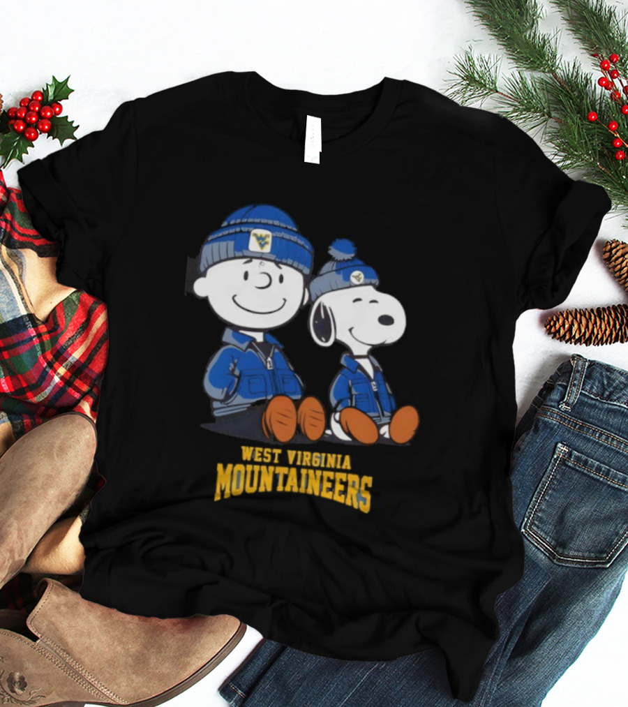 West Virginia Mountaineers Snoopy Charlie Brown Collaboration T-Shirt