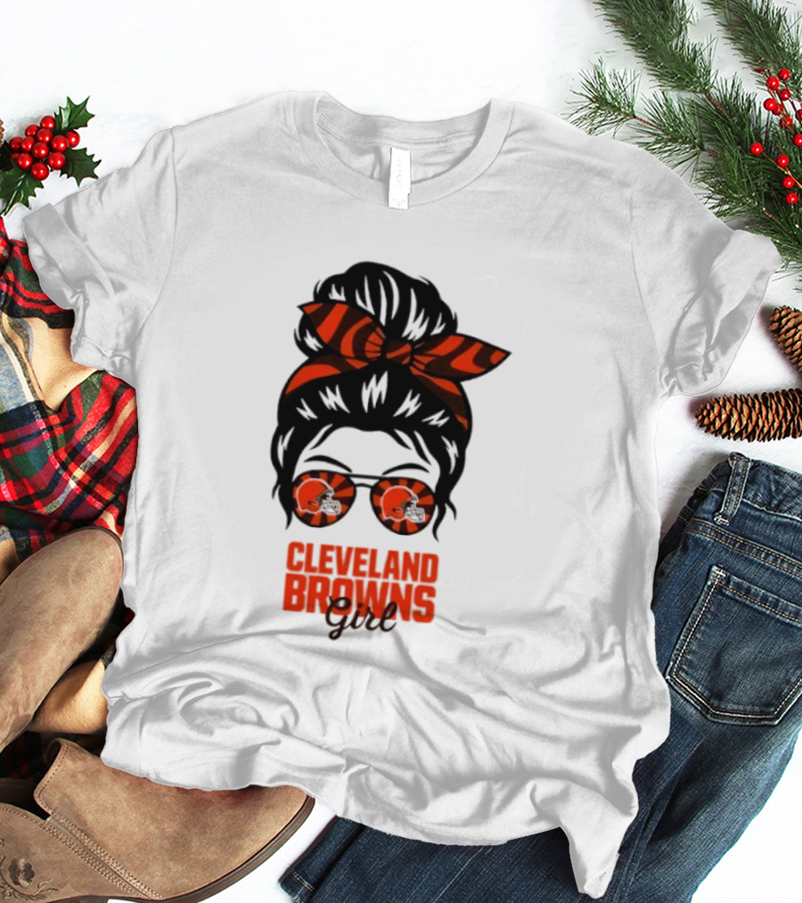 Cleveland Browns Fan Messy Bun Sunglasses T-Shirt