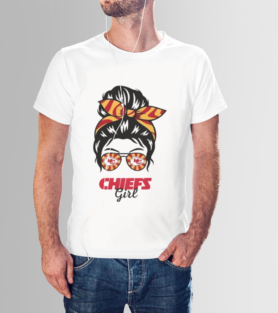 Kansas City Chiefs Girl Messy Bun With Striped Bow And Glasses T-Shirt