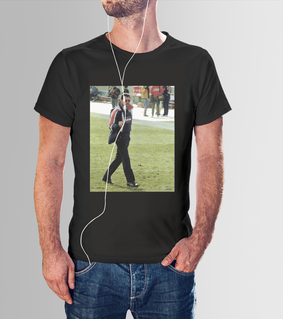 Chicago Bears Mike Ditka Da Coach Middle Finger Meme T-Shirt