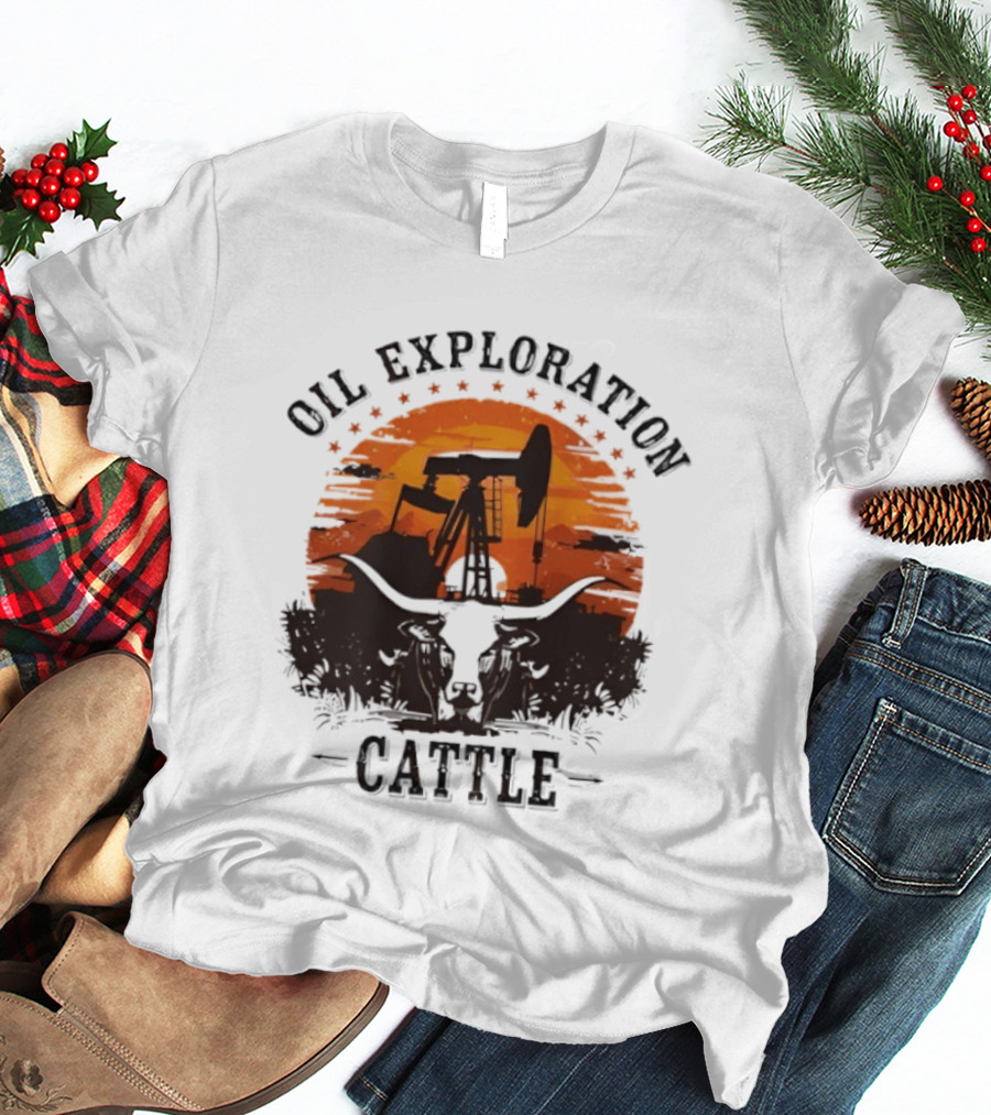 Oil Exploration Cattle Retro Vintage Pumpjack Sunset Scene T-Shirt