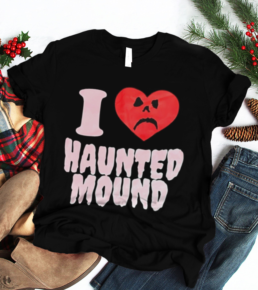 I Love Haunted Mound Heart Face T-Shirt