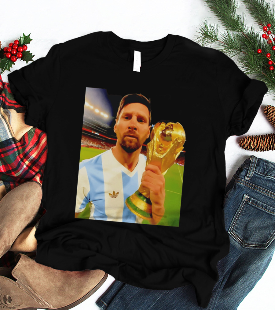 Argentina World Cup Messi Trophy Victory T-Shirt