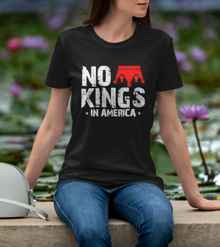 No Kings In America Red Crown T-Shirt