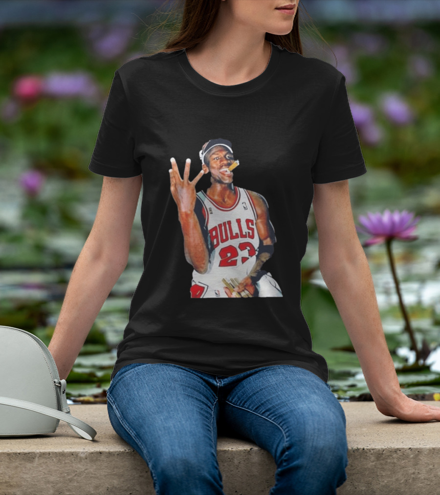 Giannis Antetokounmpo Mj Cigar Chicago Bulls 23 Basketball Legend T-Shirt