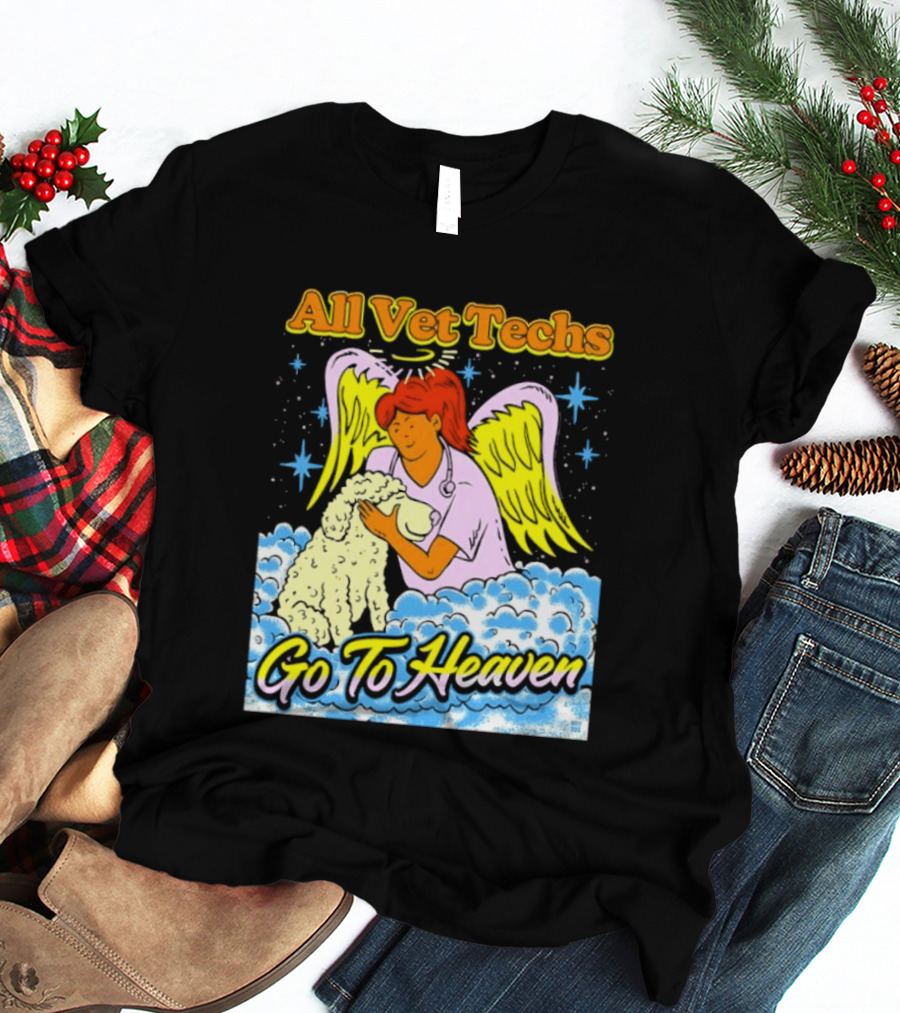 All Vet Techs Go To Heaven Angel Holding Dog Clouds T-Shirt