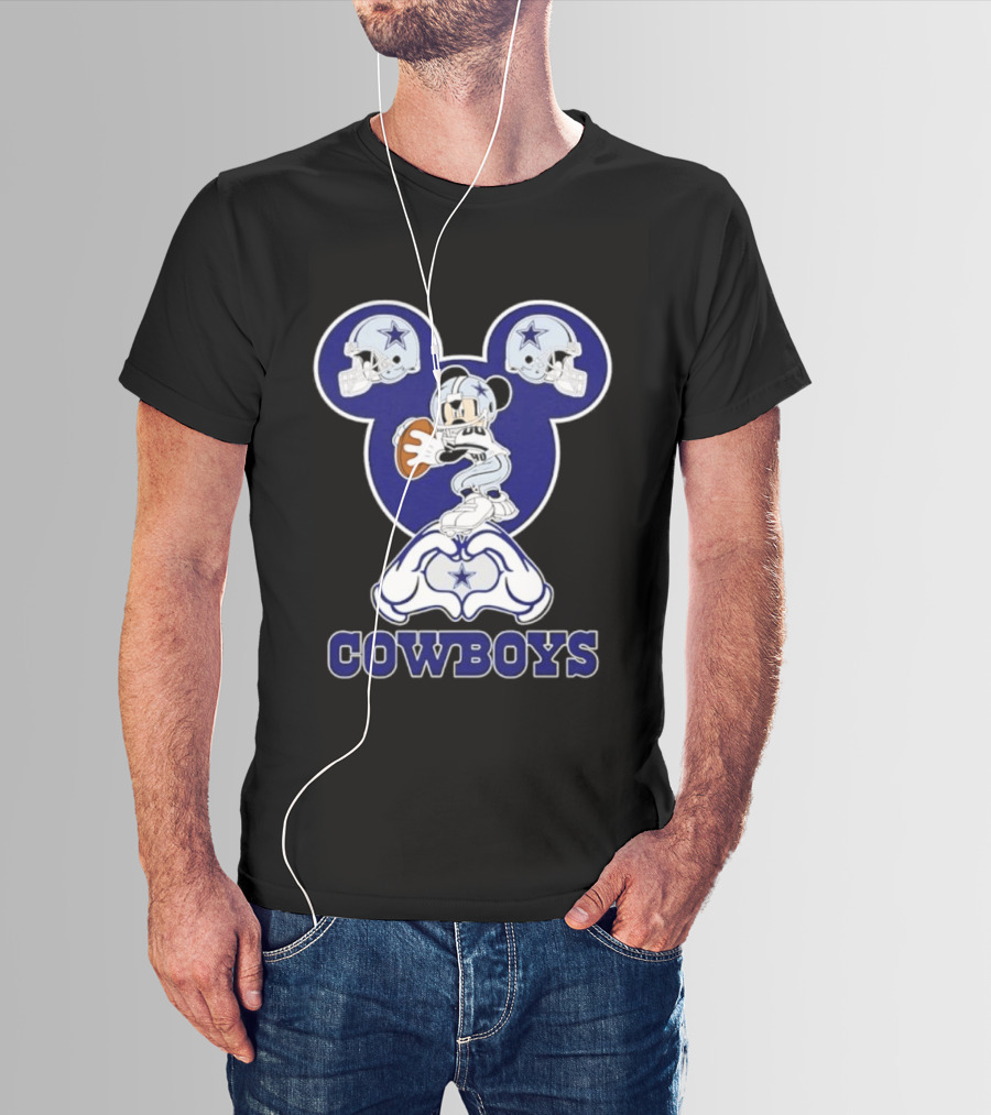 Dallas Cowboys Mickey Mouse Heart Hands Football Helmets T-Shirt