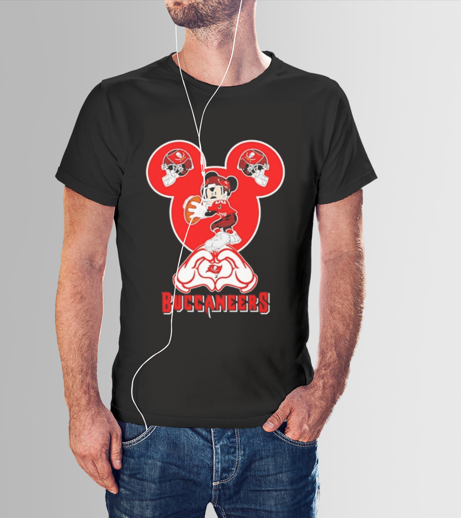 Tampa Bay Buccaneers Mickey Mouse Football Love Heart T-Shirt