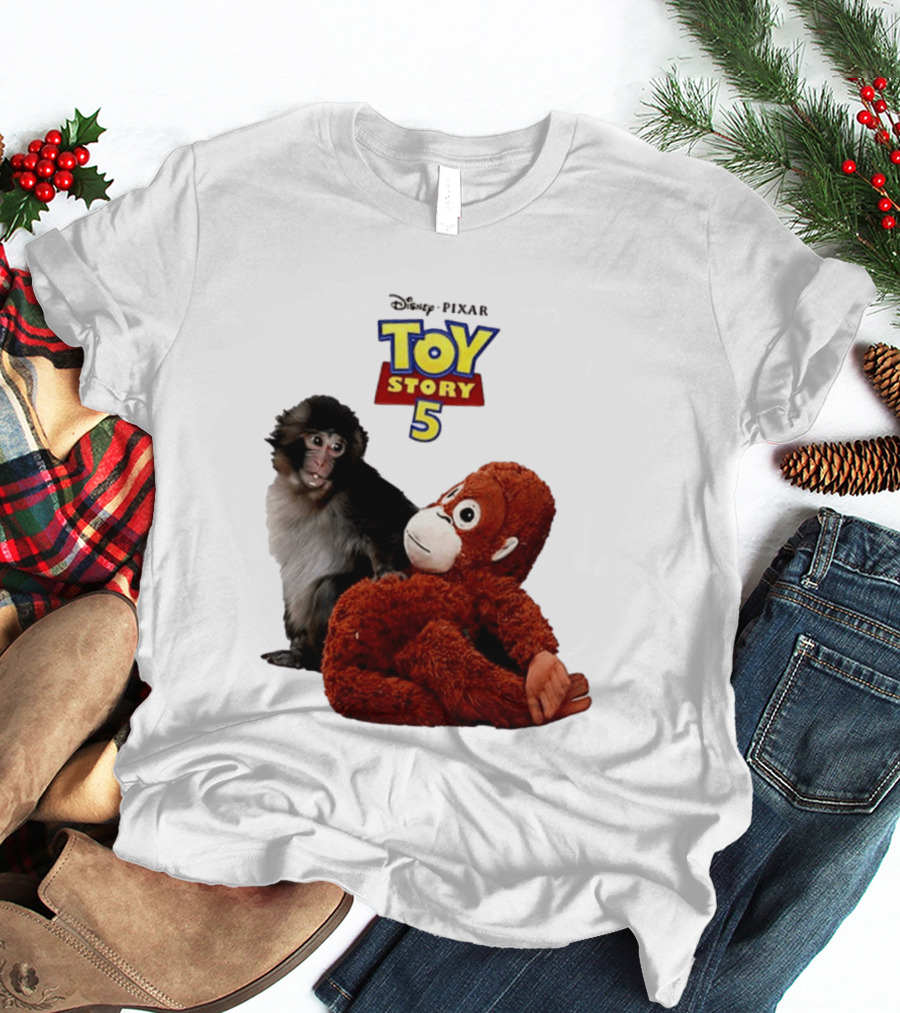 Disney Pixar Toy Story 5 Macaco Punch Stuffed Monkey T-Shirt