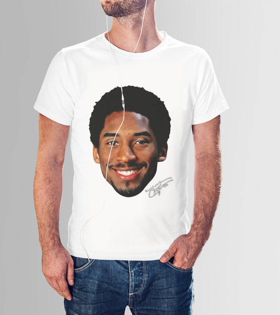 Kobe Bryant Big Face All Smiles NBA Legend T-Shirt