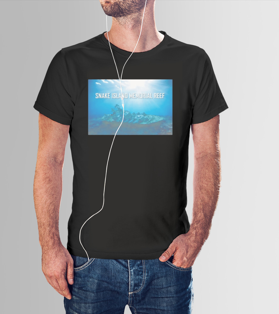 Snake Island Memorial Reef Submerged Ship Ocean Scene T-Shirt