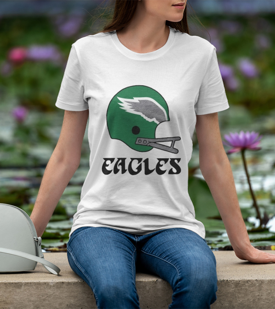 Philadelphia Eagles Helmet Green Wing T-Shirt