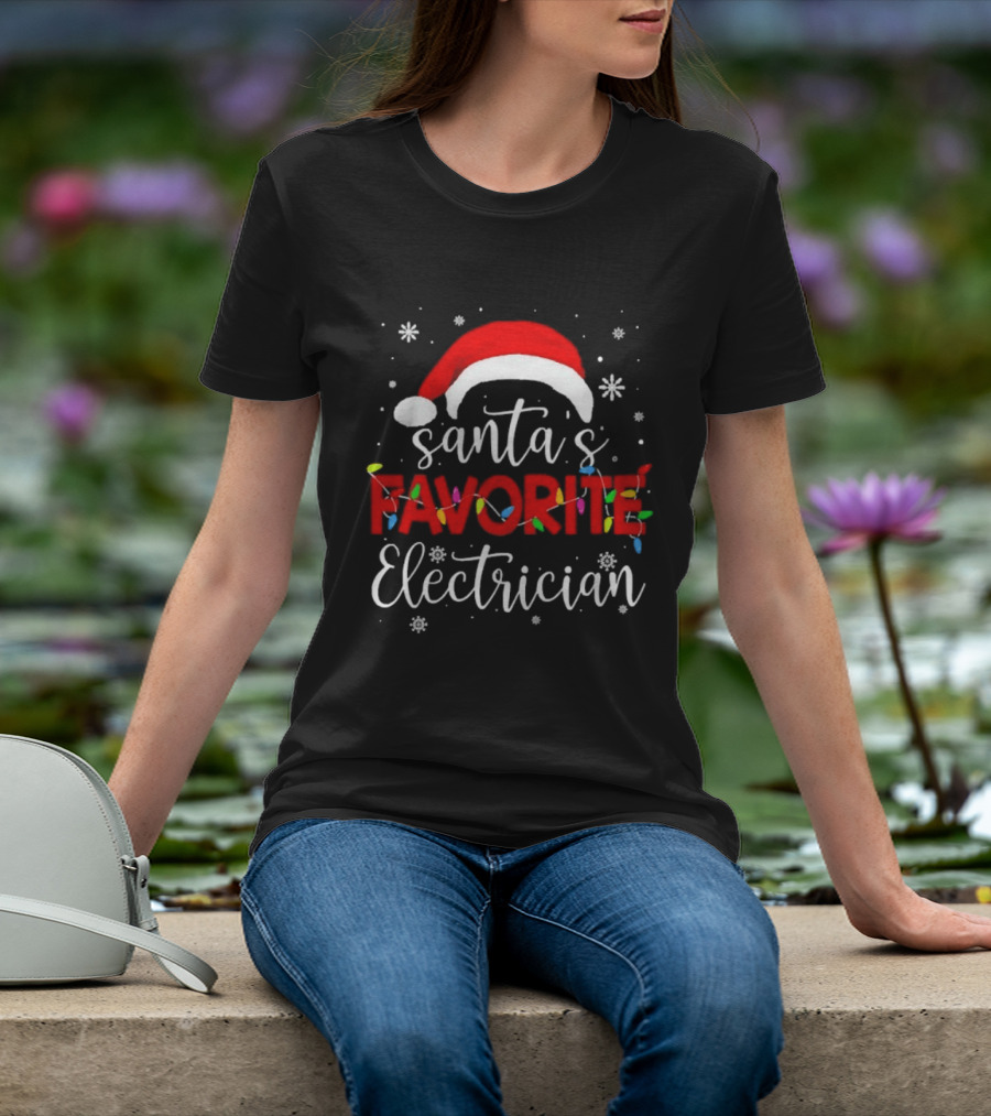 Santa's Favorite Electrician Christmas Santa Hat Lights Snowflakes T-Shirt