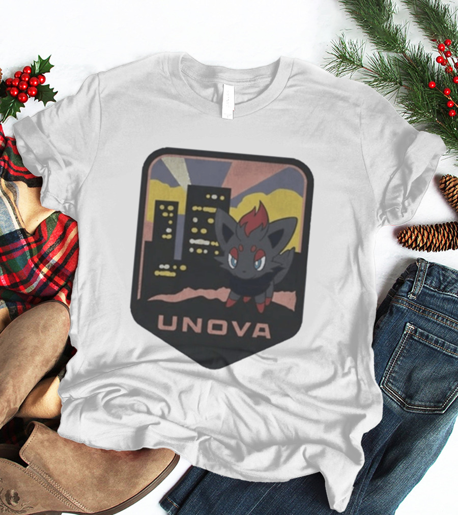 Unova Pokémon Zorua City Nightscape T-Shirt