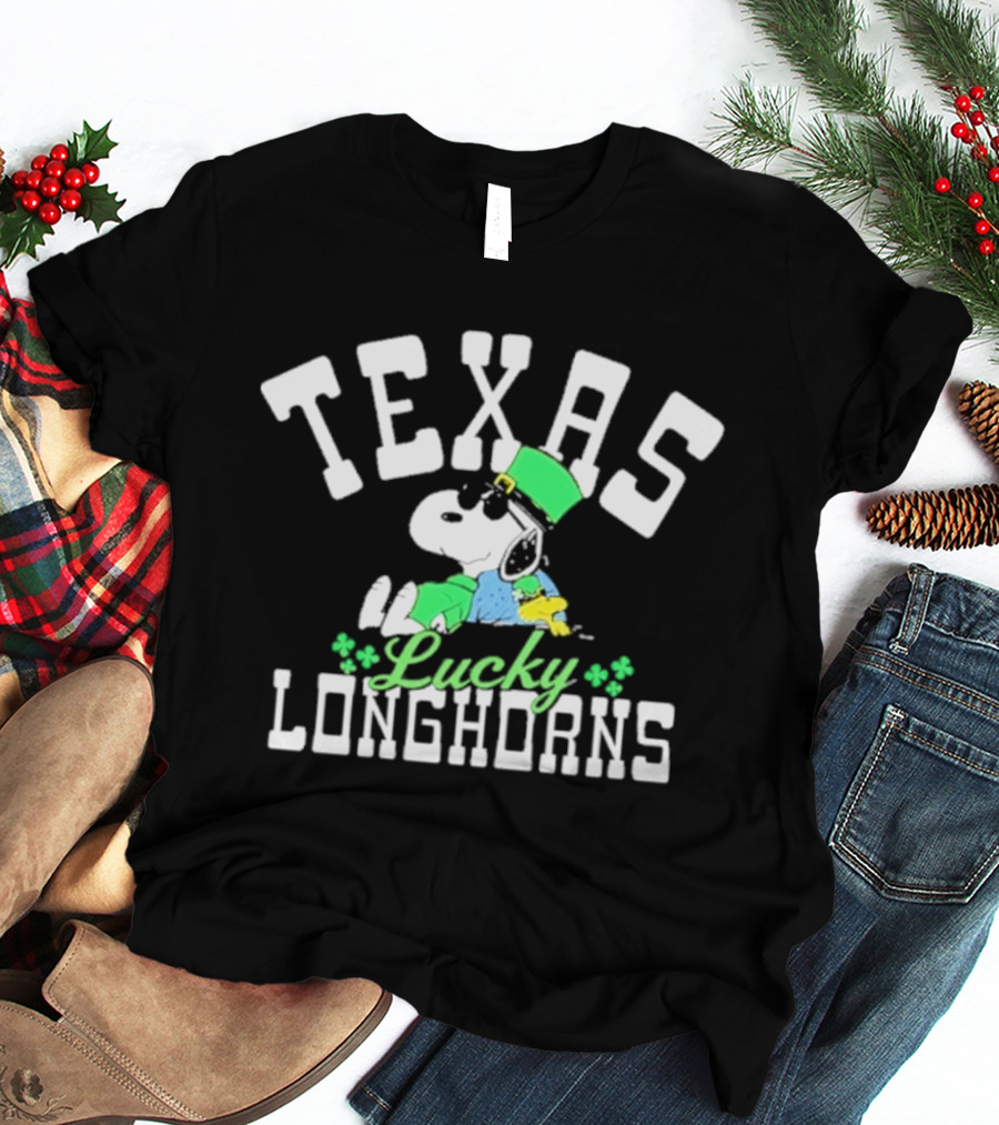Texas Longhorns Lucky Snoopy St. Patrick's Day T-Shirt