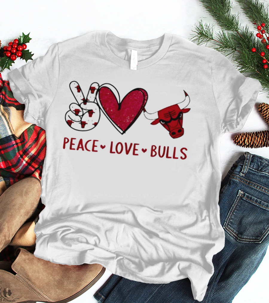Peace Love Chicago Bulls NBA T-Shirt