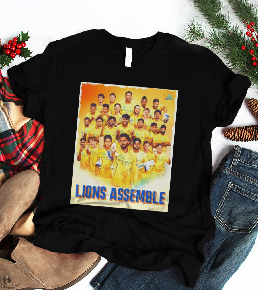 Raring To Roar Lions Assemble Chennai Super Kings Team Celebration T-Shirt