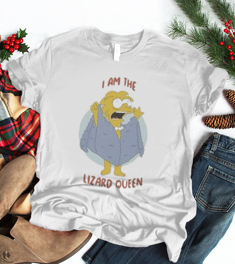 I Am The Lizard Queen Funny Cartoon Character Scene T-Shirt
