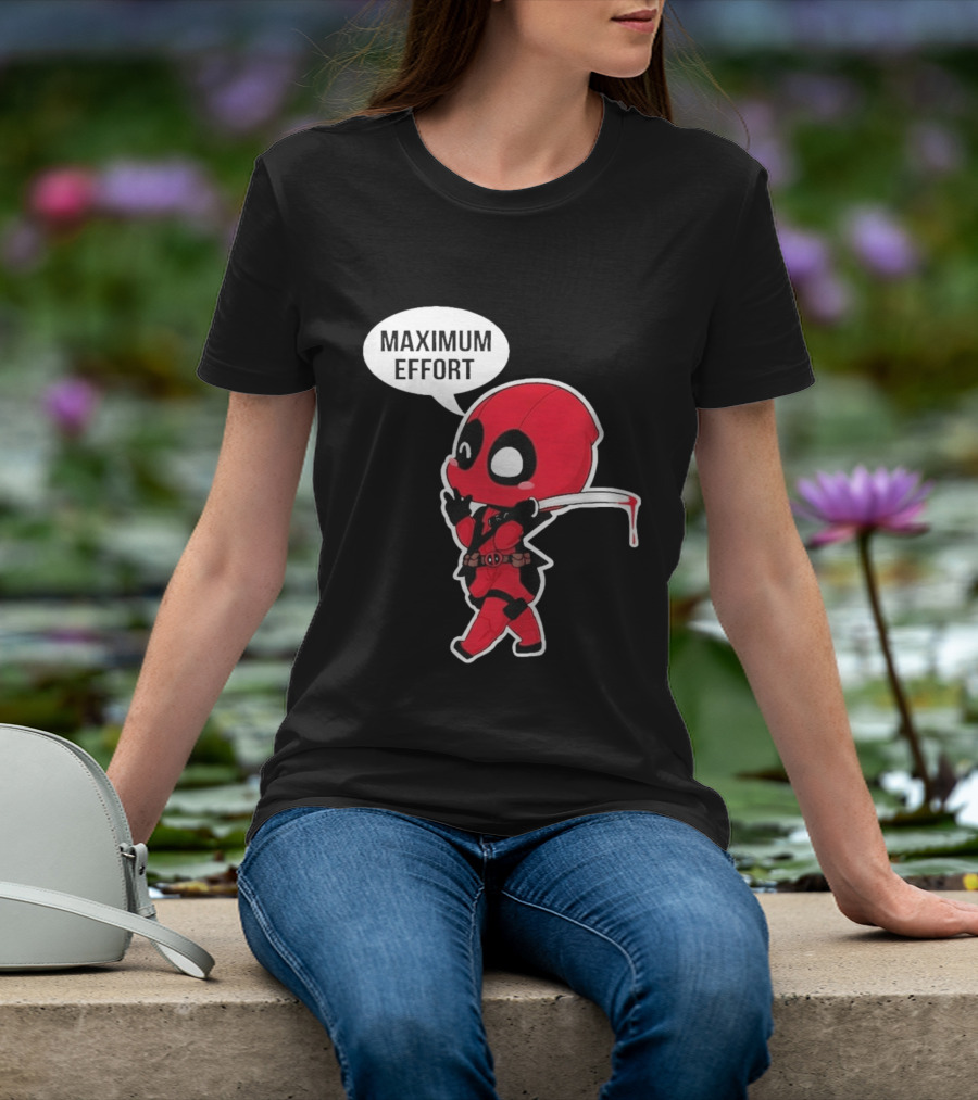 Deadpool Chibi Costume Maximum Effort Speech Bubble T-Shirt