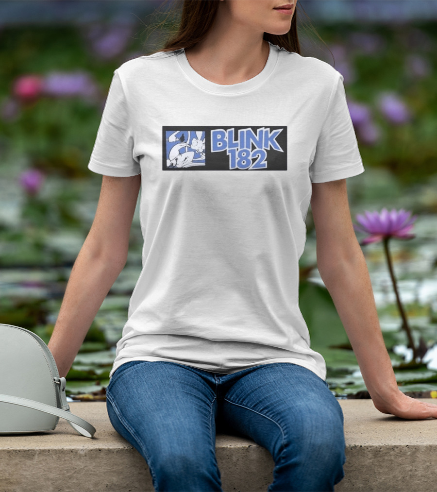 Blink 182 Limited Edition Blue White Cartoon Art 25 Box T-Shirt