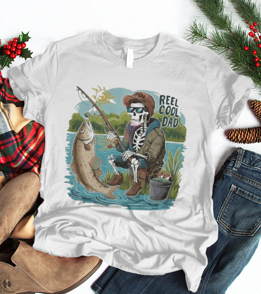 Reel Cool Dad Fishing Skeleton Catching Fish Cartoon T-Shirt