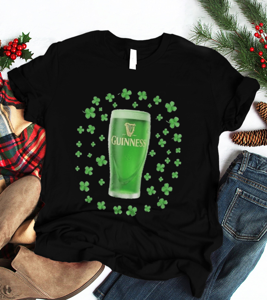 Guinness Pint With Shamrocks St Patrick's Day Celebration T-Shirt