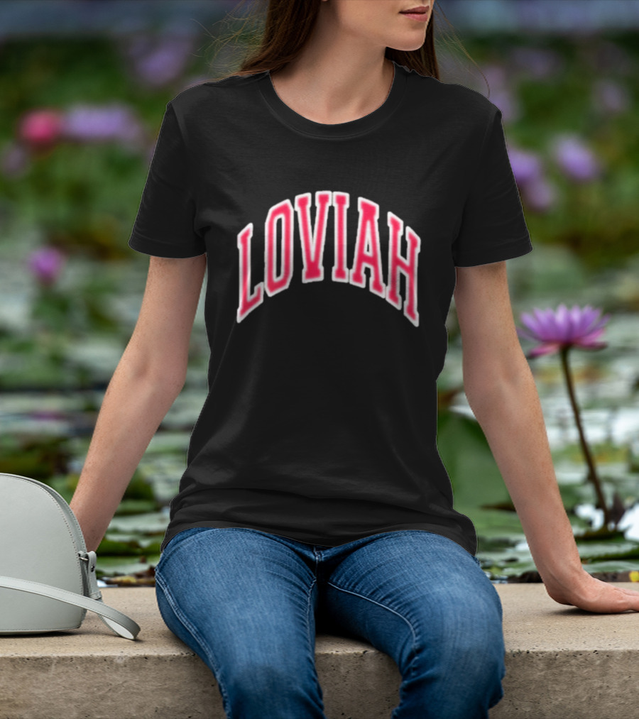 Empire Loviah Team Bold Red Arch Lettering T-Shirt
