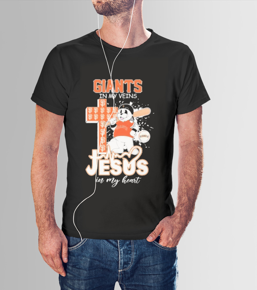 San Francisco Giants In My Veins Jesus In My Heart Baseball Cross Panda T-Shirt
