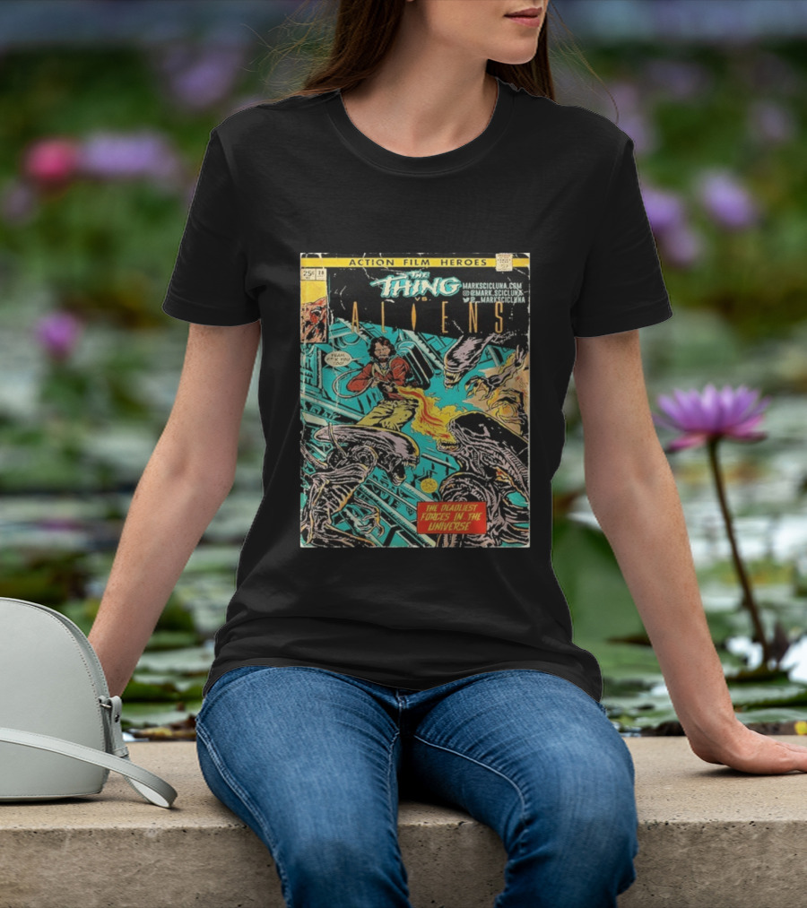 The Thing Vs Aliens MacReady Action Film Heroes Comic The Deadliest Forces In The Universe T-Shirt