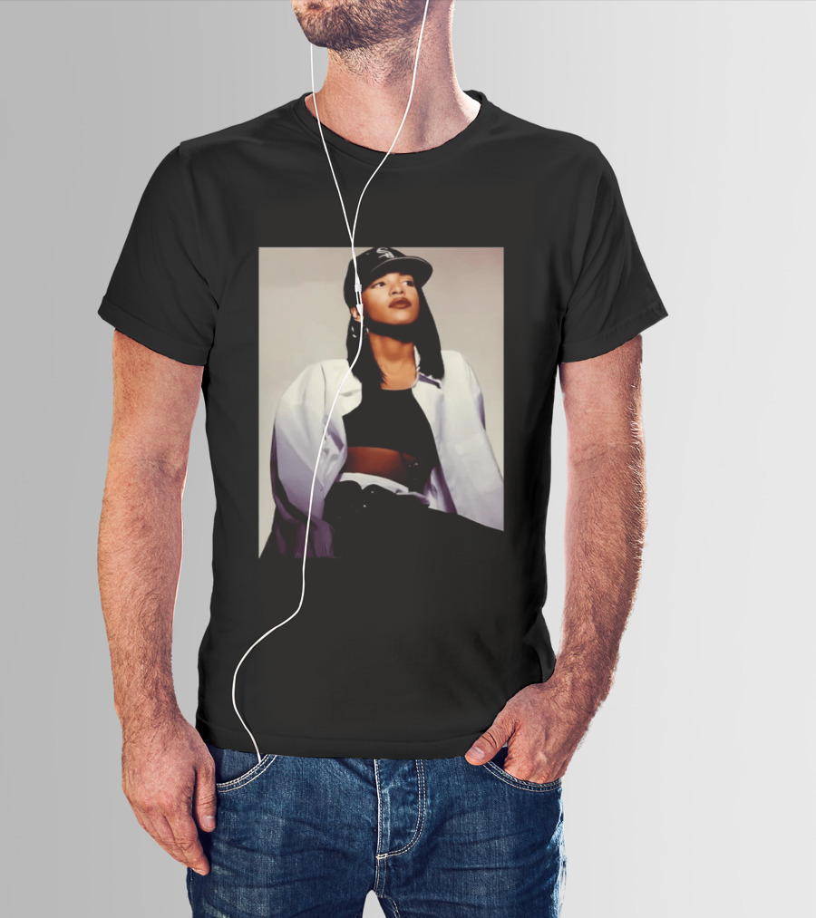 Sacai Aaliyah Black Cap White Sox T-Shirt