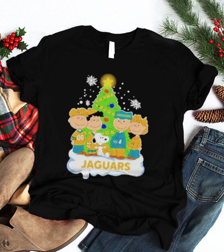 Jacksonville Jaguars Snoopy Peanuts Christmas Tree Celebration T-Shirt