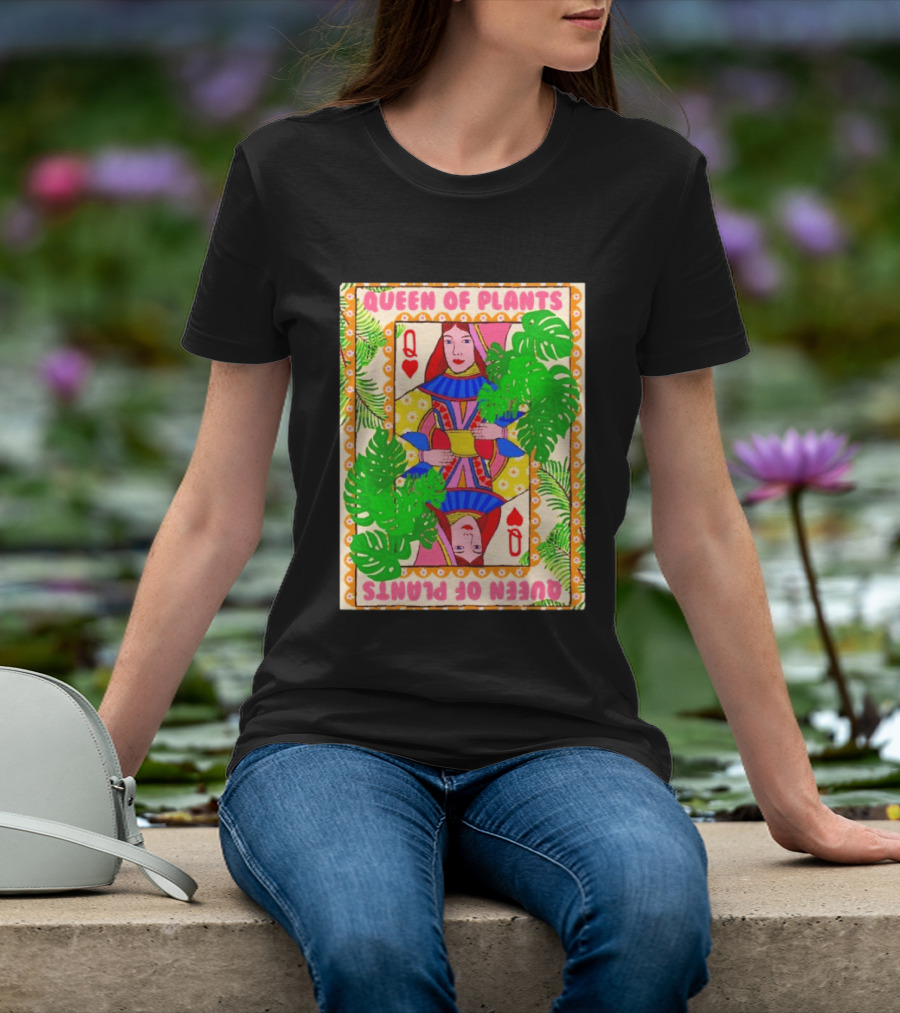 Queen Of Plants Playing Card Monstera Leaves Q Heart T-Shirt