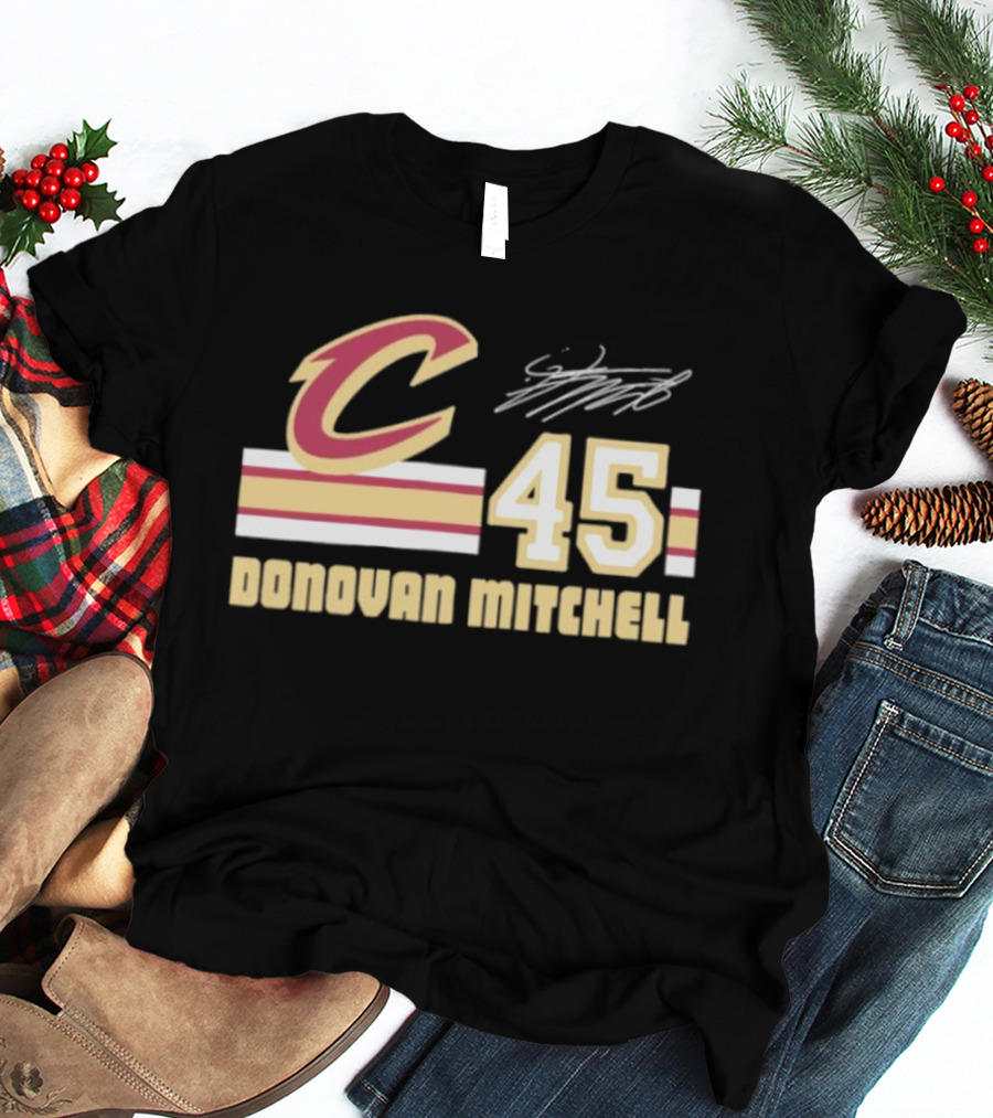 Cleveland Cavaliers Donovan Mitchell 45 Signature NBA T-Shirt