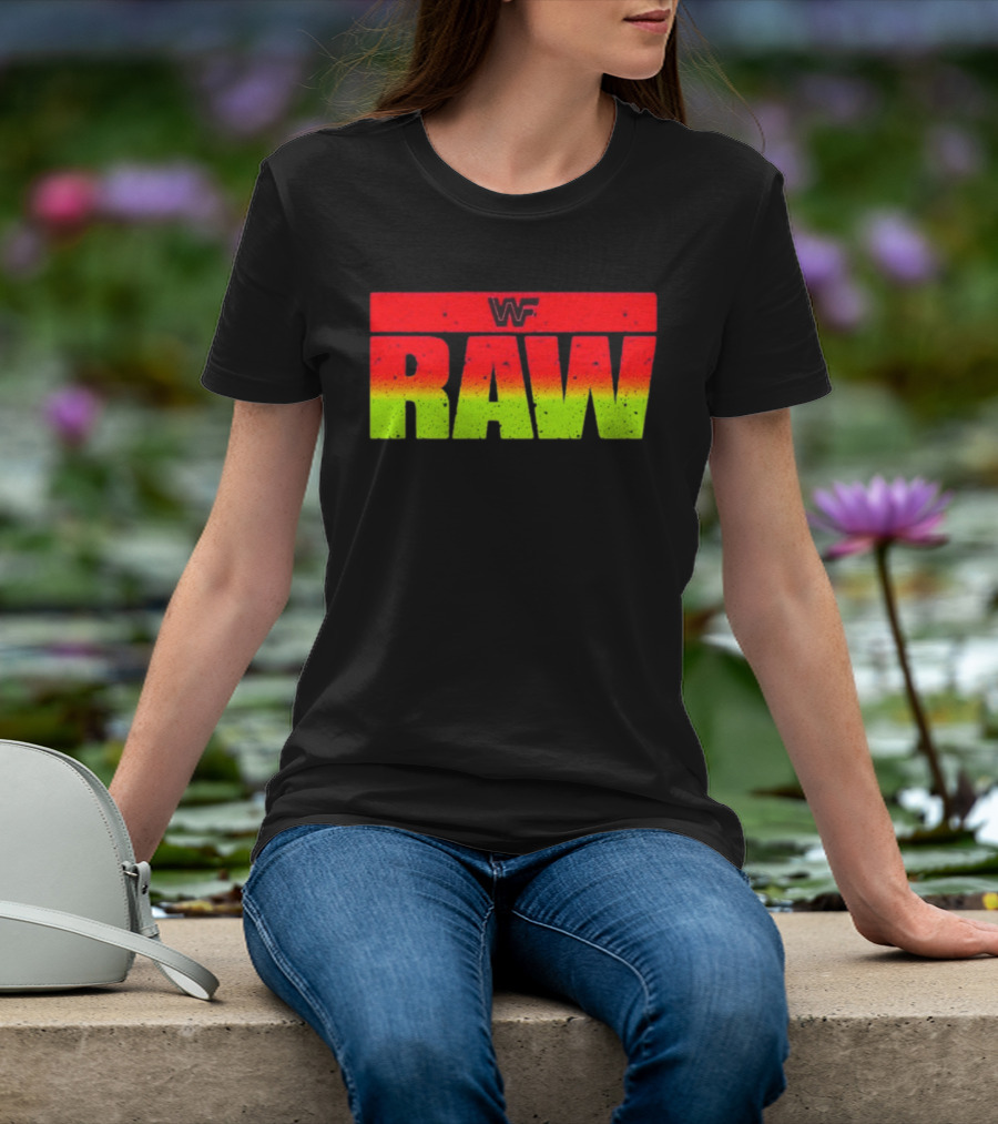 WWF RAW Vintage Style Classic Logo Retro Wrestling T-Shirt