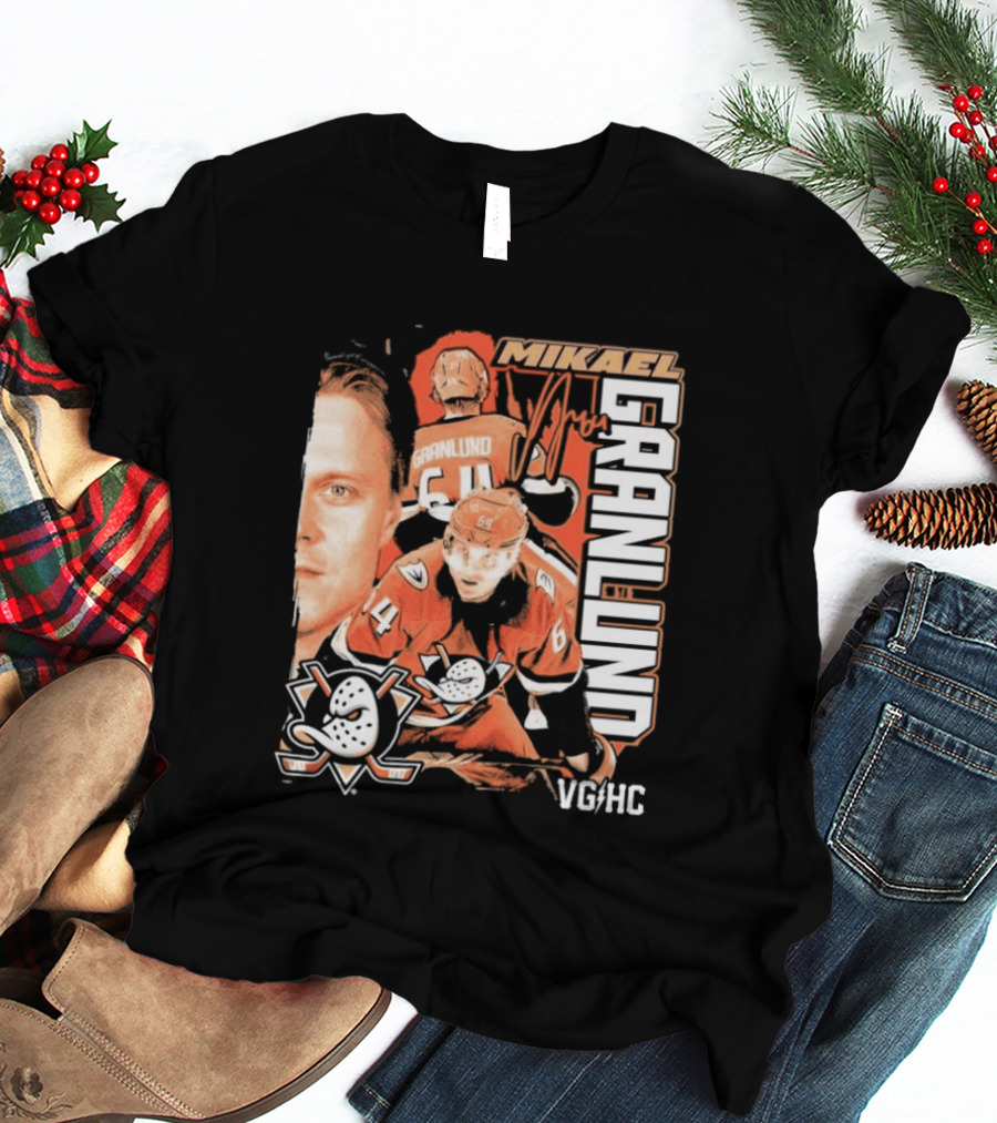 Anaheim Ducks Mikael Granlund VGHC Hockey Team Collage T-Shirt