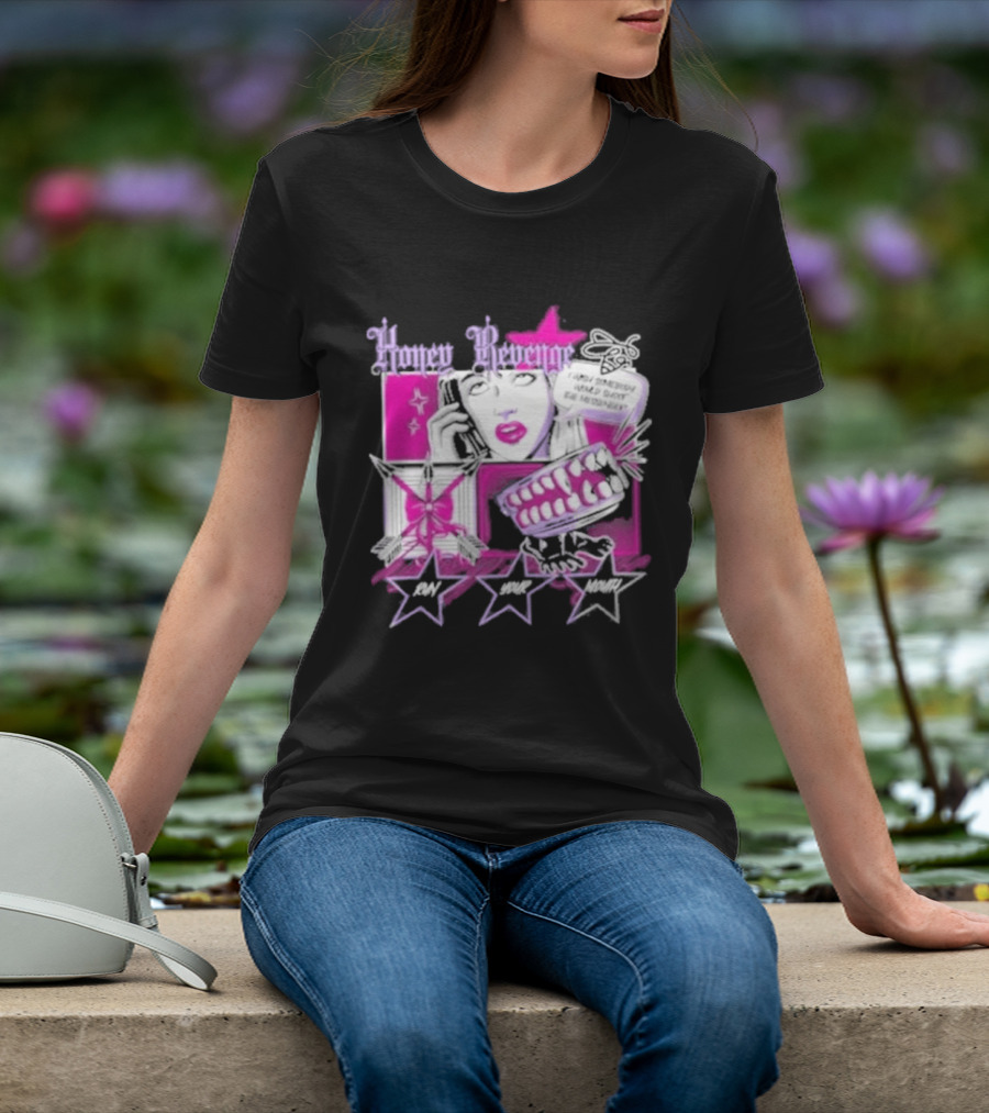 Honey Revenge Comic Style Pink And Black Lips Starburst T-Shirt