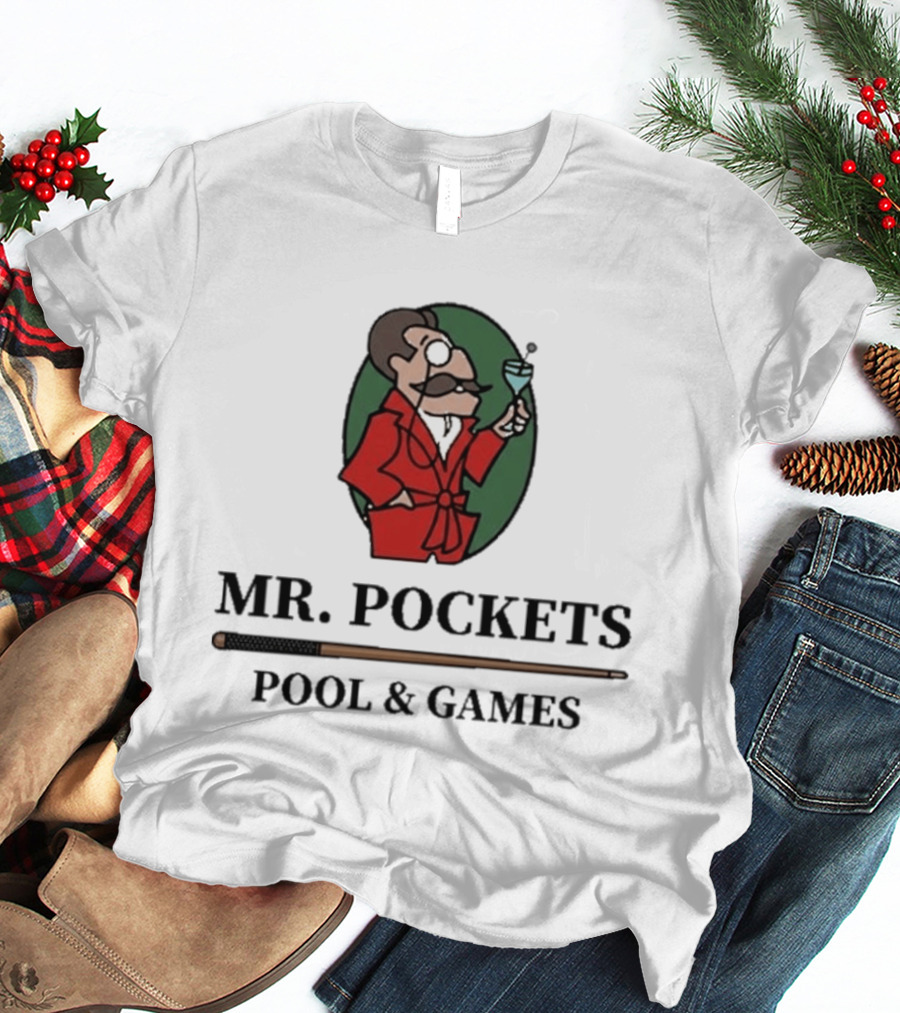 Mr. Pockets Pool And Games Iconic Gentleman With Martini And Cue T-Shirt