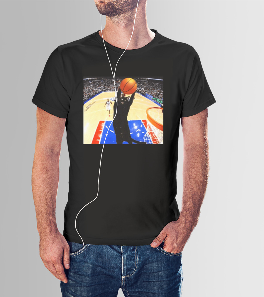Jarrett Allen Cat Dunking Basketball On Court T-Shirt