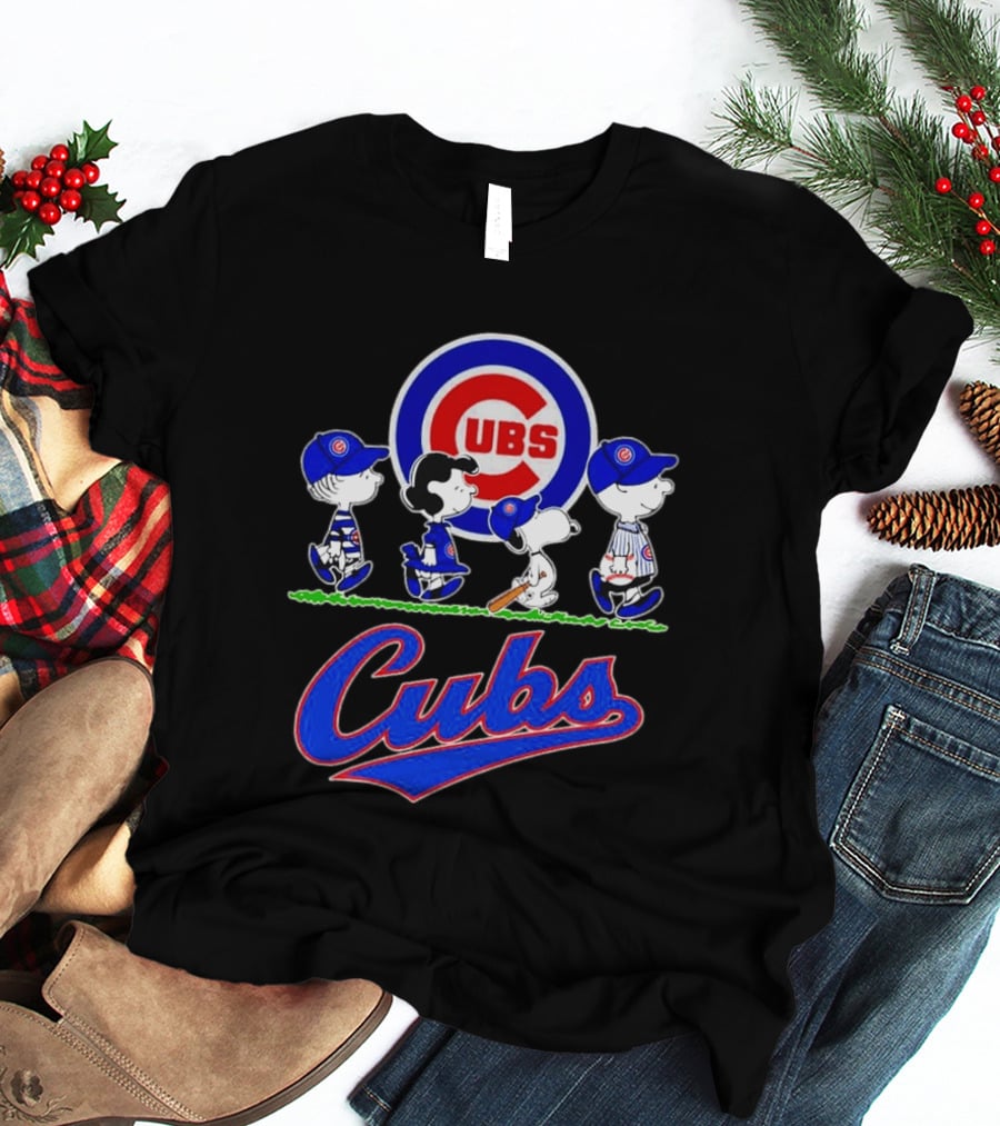 Chicago Cubs Peanuts Characters Walking 2026 T-Shirt