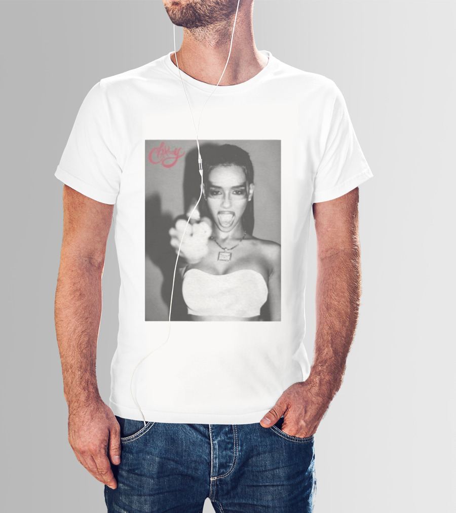 Chxrry Fashion Expression T-Shirt