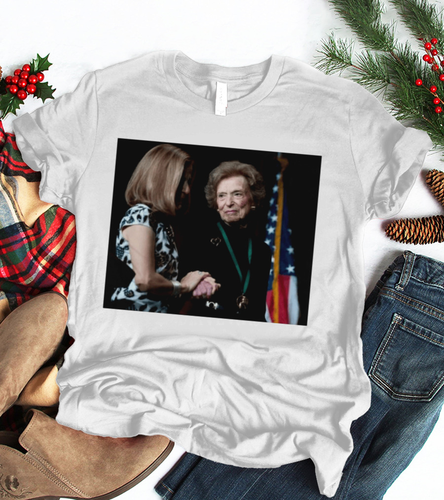Doris Fisher Co Founder Of The Gap Remembering Legacy And Contributions T-Shirt