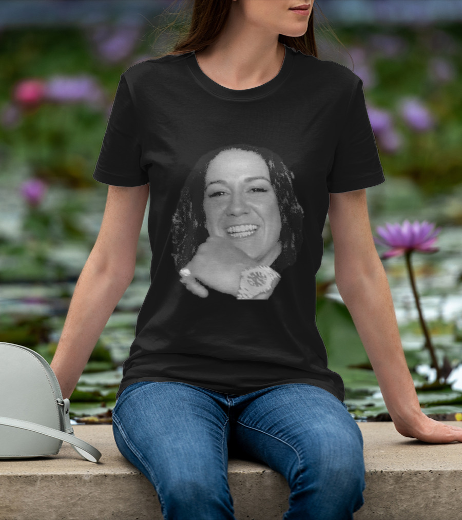 Bayley Diamond Grillz Wrist Bling T-Shirt