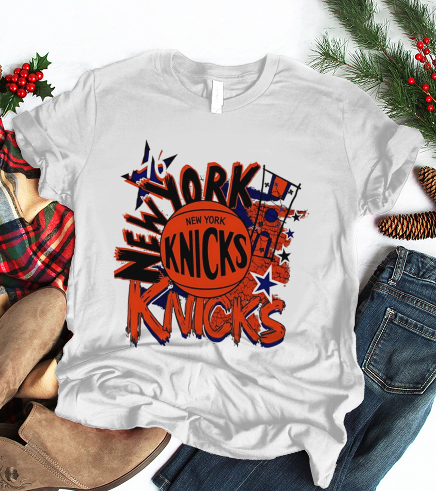 New York Knicks Hardwood Classics Play By Play Vintage Team Basketball T-Shirt