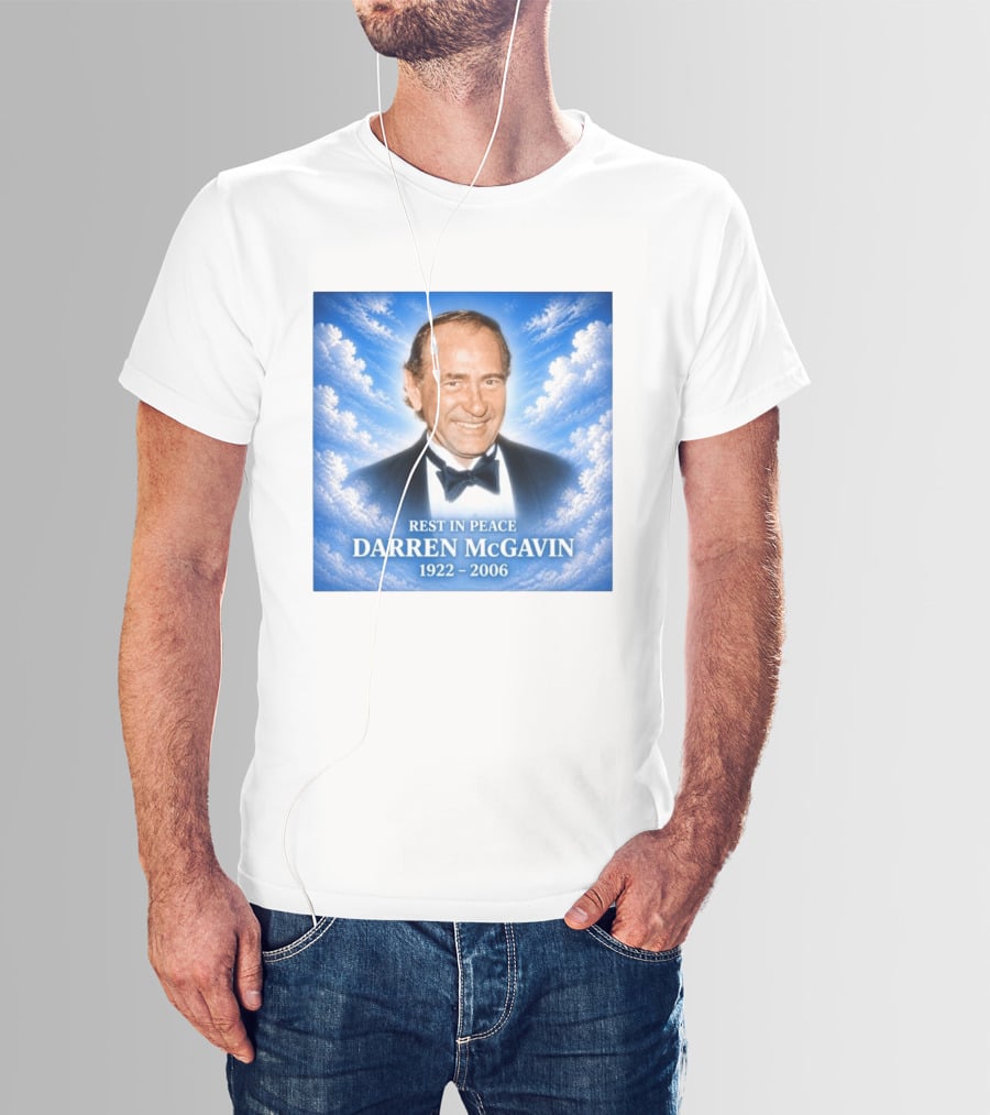 Rest In Peace Darren McGavin 1922 2006 Cloud T-Shirt